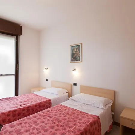 Aparthotel Meridiana 3*