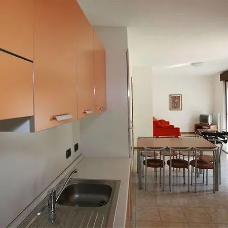 Aparthotel Meridiana 3*